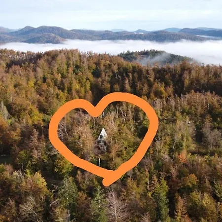 Planinska Vikendica Lucija *