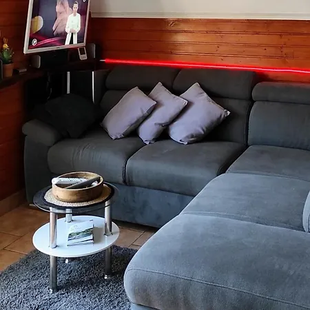 Planinska Vikendica Lucija *