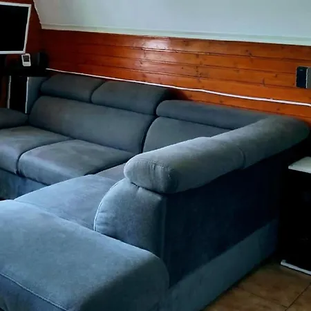 Planinska Vikendica Lucija Fužine