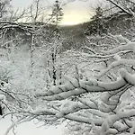 Planinska Vikendica Lucija *